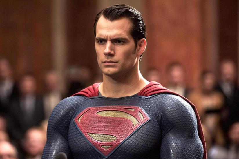 Justice League, al via i reshoots di Joss Whedon Henry Cavill sarà Superman anche n Justice League