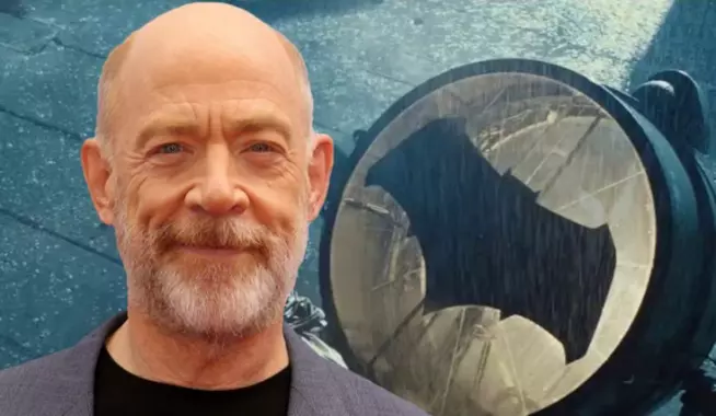 Ben Affleck e J.K. Simmons hanno rilasciato alcune dichiarazioni in merito al film The Batman J.K. Simmons e il Bat-Segnale