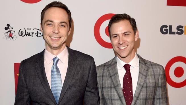 Jim Parsons e Todd Spiewak sono in viaggio di nozze in Italia Jim Parsons e Todd Spiewak a un evento ufficiale