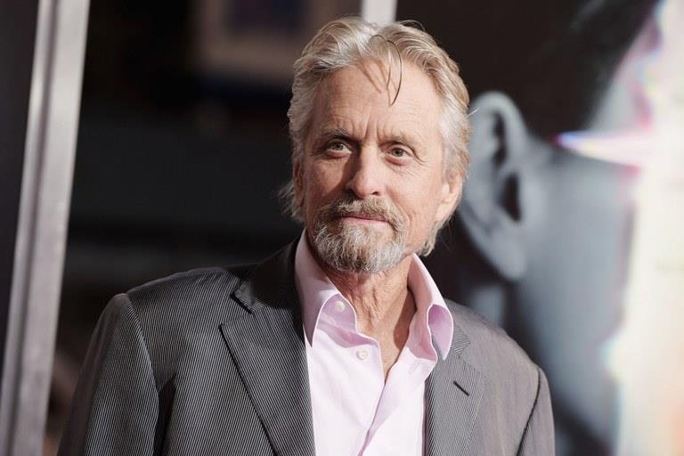 Michael Douglas e la sua mancata vittoria a Cannes per colpa di Steven Spielberg Mezzo busto di Michael Douglas
