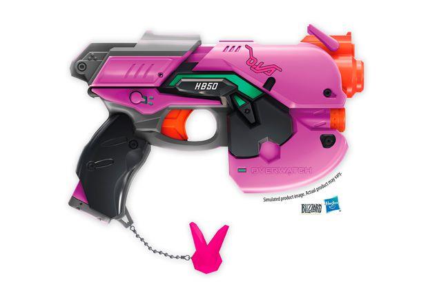 La Light Gun di D.Va prodotta da Nerf La Nerf Gun di D.Va , eroina di Overwatch