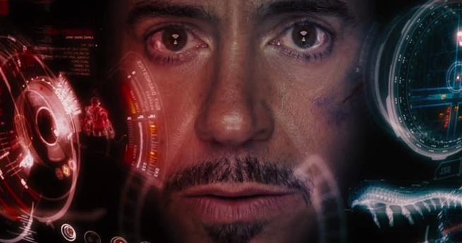 Hasbro svela il casco in realtà aumentata per combattere al fianco di Iron Man L'interno del casco di Iron Man nei film