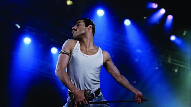 In Bohemian Rhapsody i tecnici del suono hanno missato la performance di Rami Malek con la voce di Freddie Mercury Rami Malek nei panni di Freddie Mercury in una scena da Bohemian Rhapsody