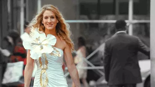 Carrie Bradshaw Carrie Bradshaw, interpretata da Sarah Jessica Parker