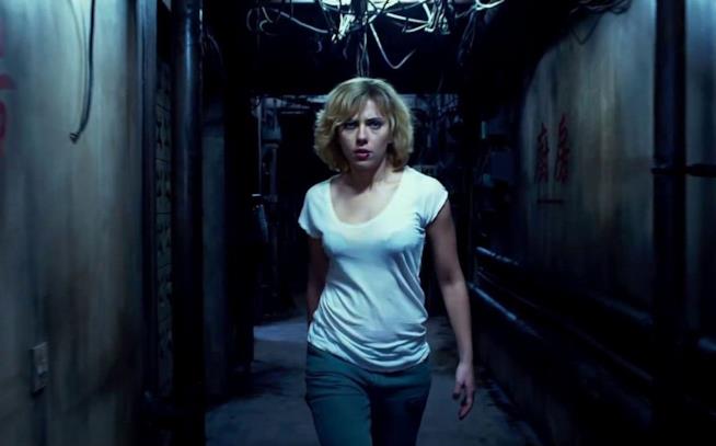 Luc Besson ha finito di scrivere la sceneggiatura del sequel di Lucy Scarlett Johansson in Lucy di Luc Besson