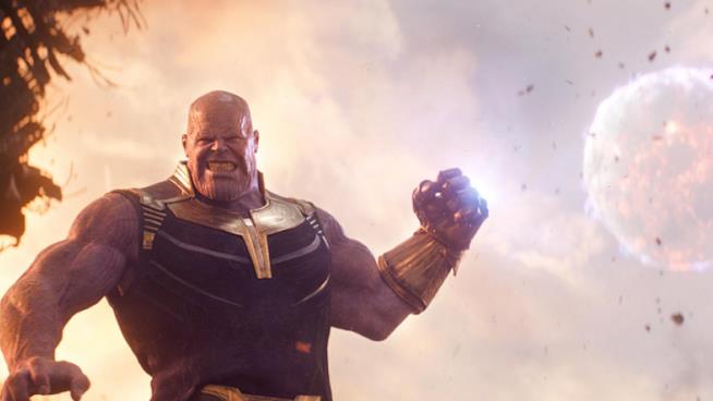 Lo schiocco in Avangers: Infinity War ha creato due universi paralleli? Thanos su Titano in Avengers: Infinity War