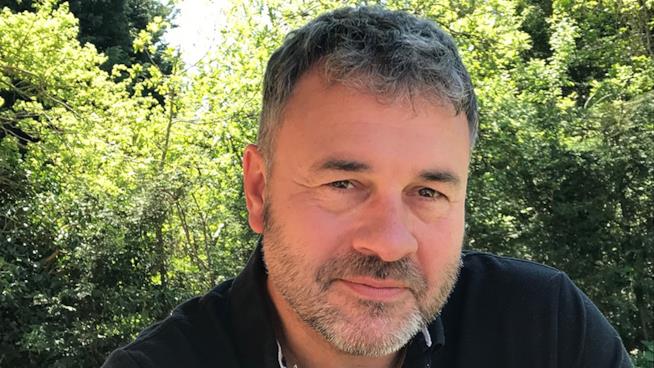 Dopo Netflix, l'Italia: Richard K. Morgan, lo scrittore di Altered Carbon, sarà ospite del Trieste Science+Fiction Festival Richard K Morgan