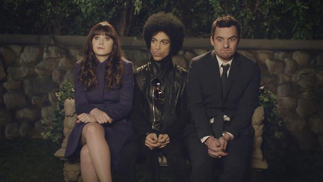 Prince ha vietato alle Kardashian di partecipare a New Girl Prince nell'episodio di New Girl di cui è guest star