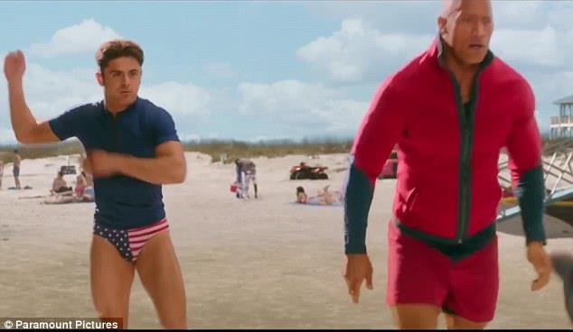 Baywatch Zac Efron e Dwayne Johnson in Baywatch