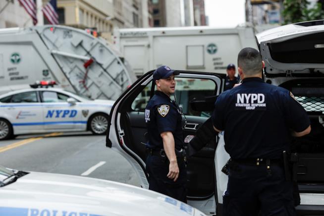 New York: primo weekend senza spari in tutta la città Polizia di New York