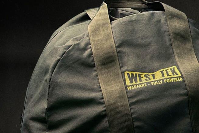 Fallout 76, la Power Armor Edition include una borsa in nylon anziché in tela: scoppia la polemica La borsa in tela che doveva essere inclusa in Fallout 76 Power Armor Edition