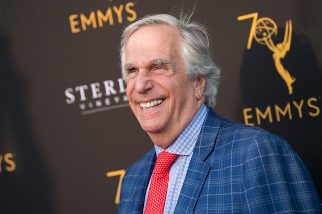 Henry Winkler vince il suo primo Emmy dopo 43 anni di carriera L'attore Henry Winkler