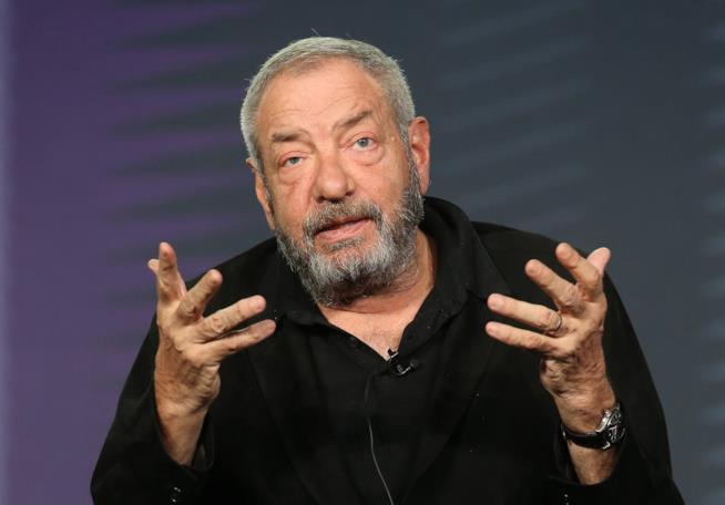 Il nuovo spinoff di Law & Order rimandato a data da destinarsi Dick Wolf, creatore di Law & Order