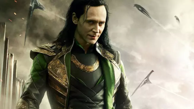 Avengers: Infinity War, in una versione del copione Loki non moriva Il personaggio di Loki in un poster promozionale Marvel
