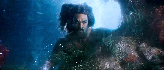 Jason Momoa nei panni di Aquaman Aquaman interpretato da Jason Momoa