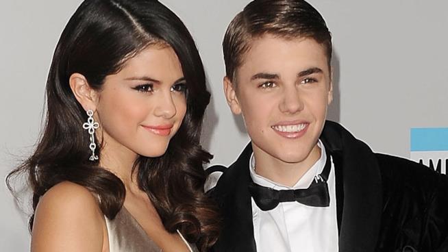 Justin Bieber e Selena Gomez, Instagram li ha separati Un primo piano di Selena Gomez e Justin Bieber quando stavano insieme