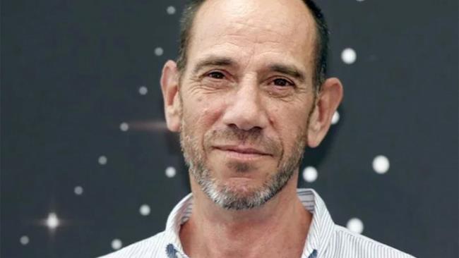 NCIS: Los Angeles: è morto a 61 anni l'attore Miguel Ferrer alias Owen Granger Miguel Ferrer in un primo piano