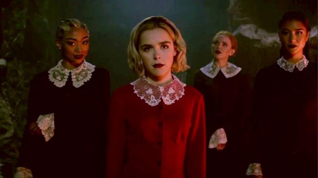 Le Terrificanti Avventure di Sabrina: l'accordo raggiunto con il Tempio Satanico Un'immagine promozionale da Le Terrificanti Avventure di Sabrina