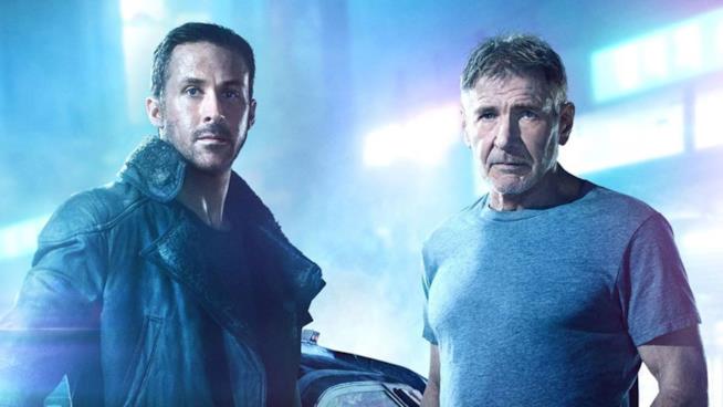 Blade Runner potrebbe diventare una serie TV Ryan Gosling e HArrison Ford in Blade Runner 2049
