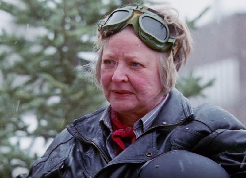 Edna Abbott Edna Abbott interpretata da Debra Mooney
