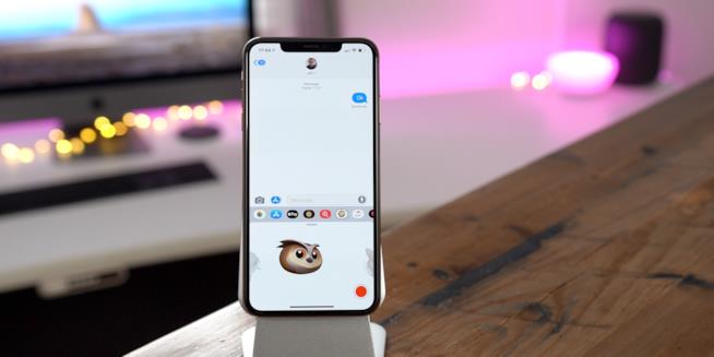 Apple: disponibili al download iOS 12.2 e macOS 10.14.4 La nuova Animoji del gufo, introdotta con iOS 12.2