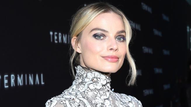 Margot Robbie è Sharon Tate nella nuova immagine del prossimo Tarantino Margot Robbie sul red carpet a un evento ufficiale