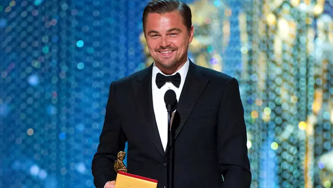 Leonardo DiCaprio scherza sulla sua prima vittoria agli Oscar Leonardo DiCaprio alla 88esima edizione degli Oscar