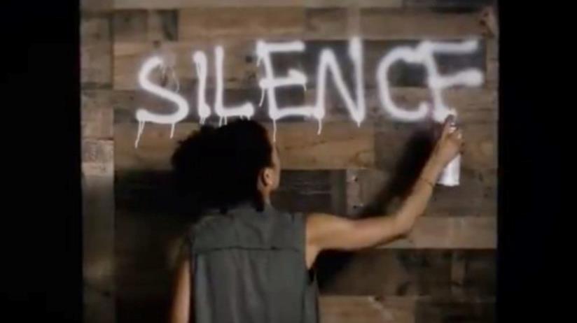 The Walking Dead: il nuovo teaser per la stagione 10, Silence the Whispers Connie nel nuovo teaser di The Walking Dead 10