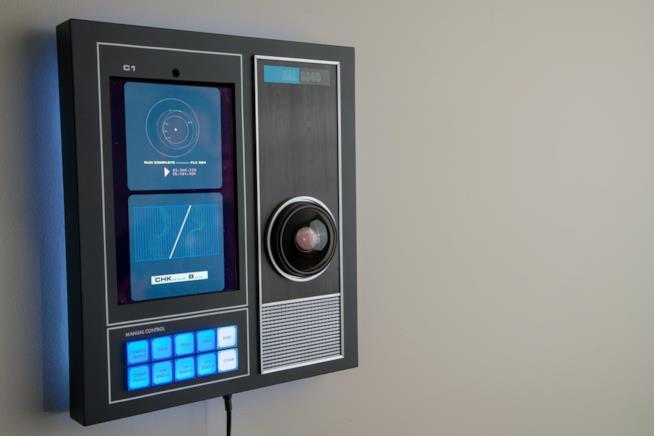 L'IA di 2001: Odissea nello Spazio diventa uno speaker bluetooth Hal-9000 la replica casalinga che funziona da altoparlante