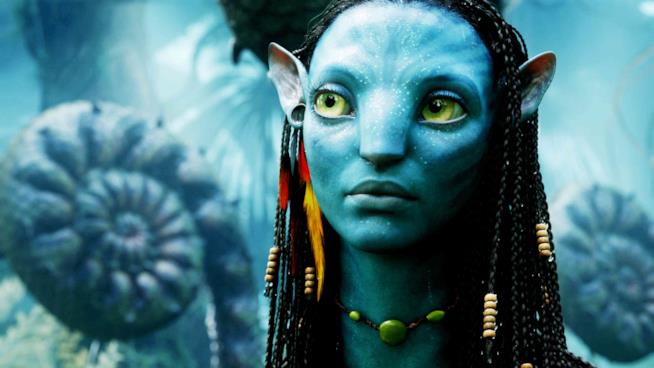 Una scena tratta dal primo Avatar di James Cameron La protagonista di Avatar, nel primo film diretto da James Cameron