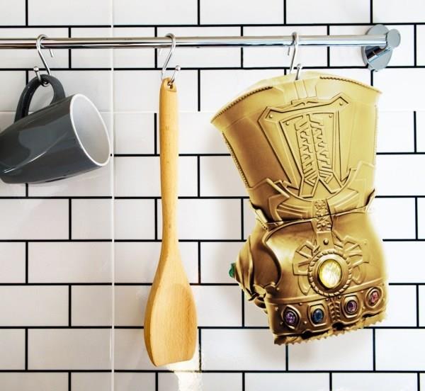 Il potente pestacarne come Guanto dell'Infinito l'utensile da cucina definitiv