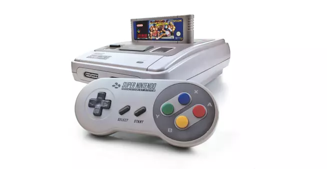 SNES Mini in arrivo entro la fine dell'anno? Il SNES e il suo controller in un render moderno