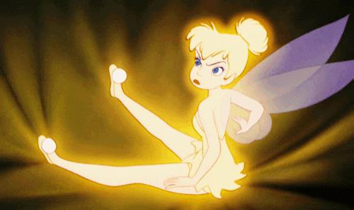 Trilli in una scena di Peter Pan La fatina Trilli