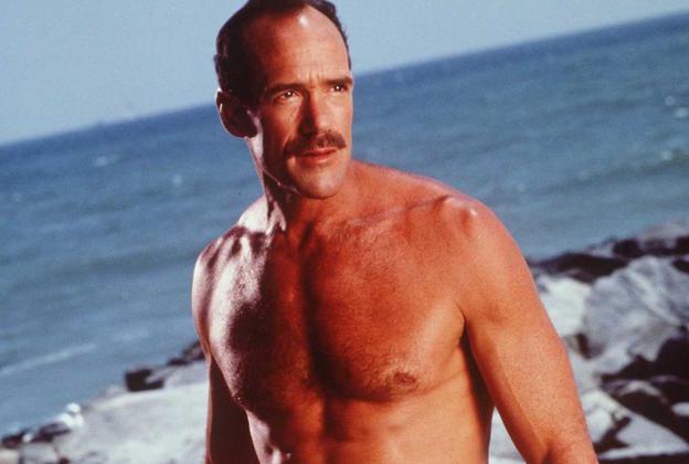 Michael Newman, personaggio di Baywatch Michael 'Newmie' Newman, guardiaspiagge di Baywatch