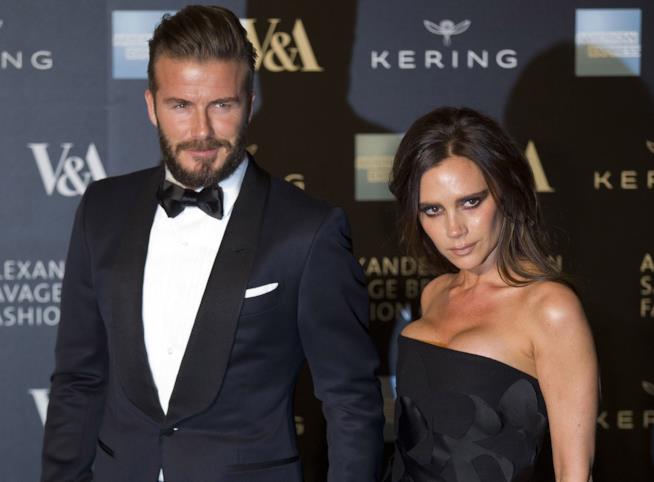David Beckham e Victoria fanno gli auguri alla figlia Harper su Instagram Primo piano di David Beckham e Victoria