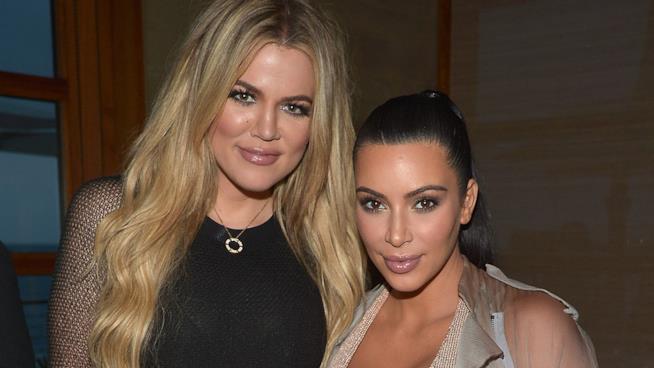 Khloe Kardashian parla di Kim Kardashian e delle sue condizioni post rapina Primo piano di Kim Kardashian e Khloe Kardashian