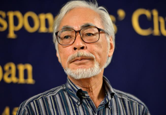 Hayao Miyazaki annuncia il suo ritorno al cinema Primo piano di Hayao Miyazaki durante un evento mondano