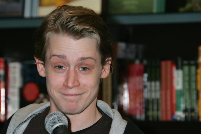 Macaulay Culkin parla del rapporto con Michael Jackson Macaulay Culkin con Michael Jackson