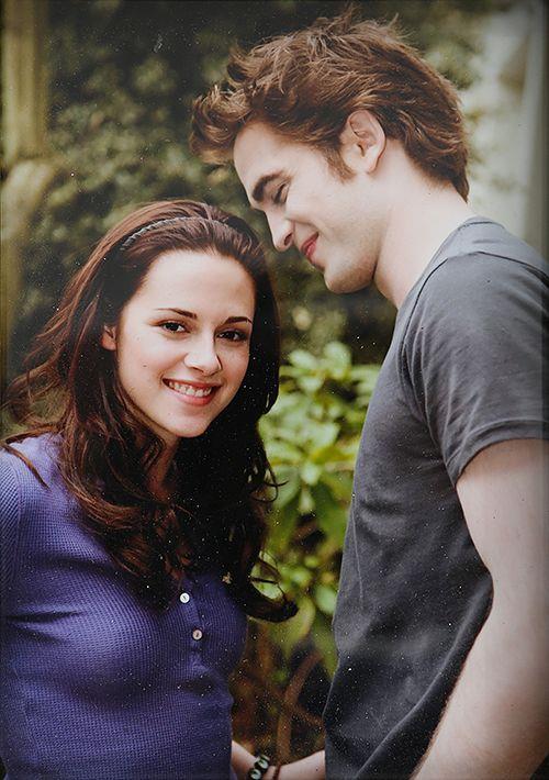 Kristen Stewart e Robert Pattinson Kristen Stewart e Robert Pattinson in Twilight