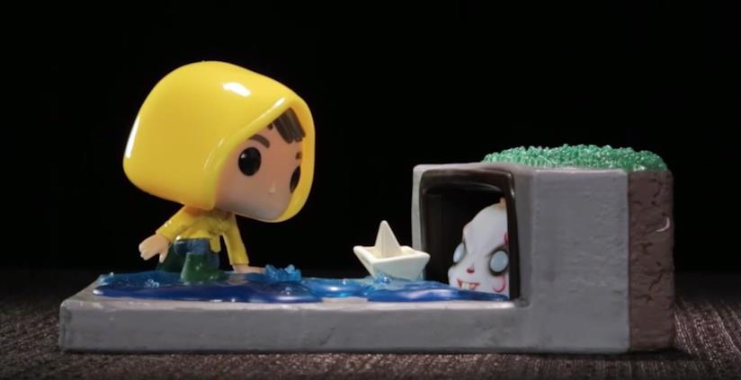 Nuovo Funko Pop per IT: ecco quello dedicato all'incontro tra Georgie e Pennywise La statuetta Funko Pop per l'incontro tra Georgie e Pennywise in IT