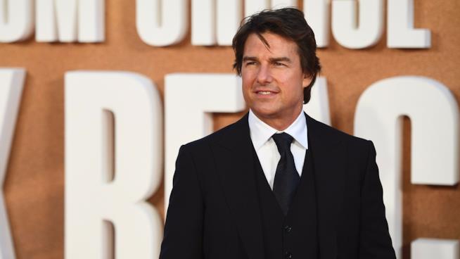 Tom Cruise ha trascorso una vacanza (segreta) con la figlia Suri e ha un nuovo amore Tom Cruise alla pima di Jack Reacher: Punto di Non Ritorno
