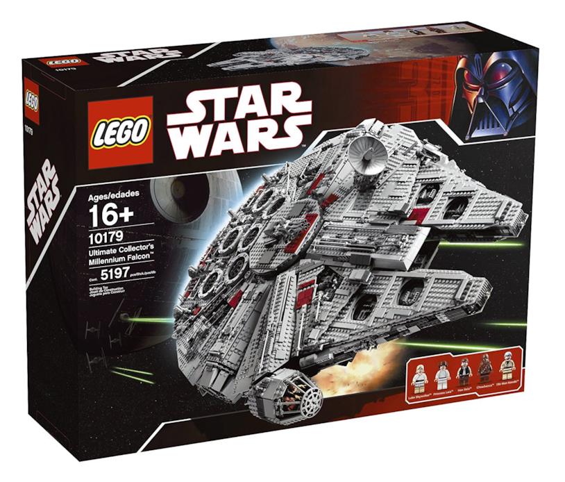 Ultimate Collector’s Millennium Falcon di LEGO Ultimate Collector’s Millennium Falcon
