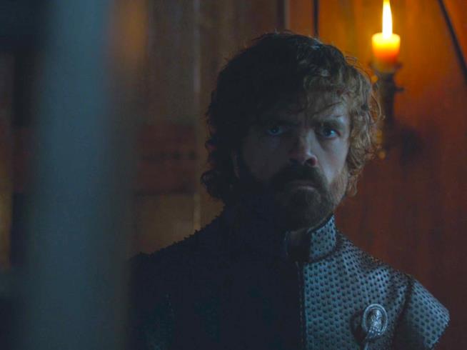 Cosa pensa Tyrion del rapporto tra Jon e Daenerys? Ce lo svela Peter Dinklage Peter Dinklage nei panni di Tyrion Lannister in Game of Thrones