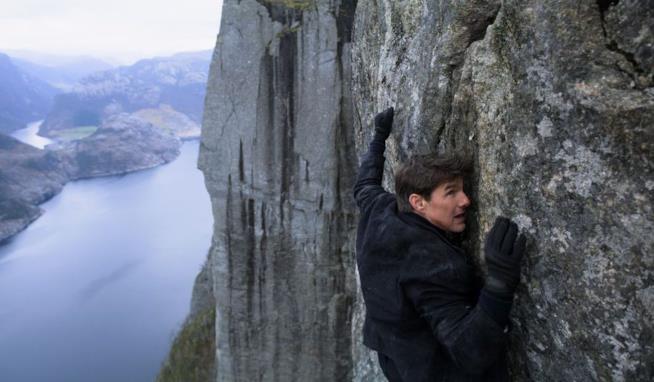 Arriva al cinema Mission: Impossible - Fallout, sesto capitolo della saga spy Tom Cruise in una scena del film