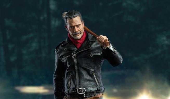 L'action figure del personaggio di Negan L'action figure di Negan