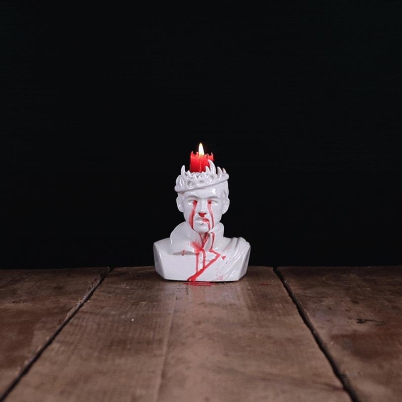 Pare che Re Jeoffrey non abbia trovato il dolce di suo gradimento È un momento difficile per Re Joffrey