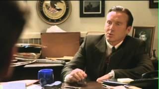 Steven Ruge in una scena di Lord of War Steven Ruge ha recitato fino al 2005