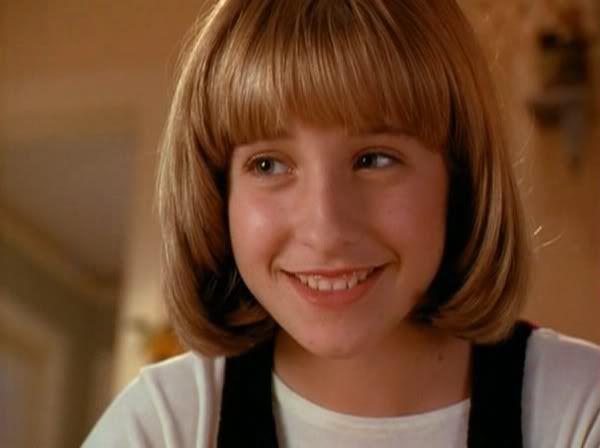 Allison Mack bambina Allison Mack quando era una bambina in Tesoro, ci siamo ristretti anche noi