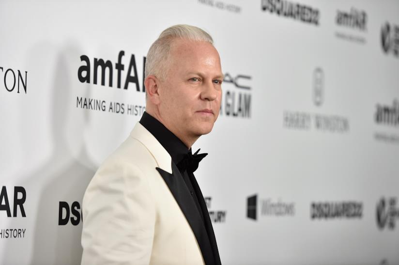 Ecco quali sono le prossime serie TV di Ryan Murphy Mezza figura di Ryan Murphy al gala amFAR