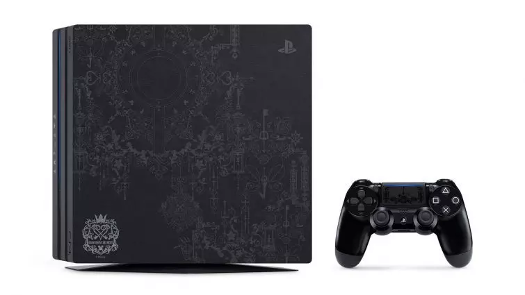 Kingdom Hearts 3, Sony annuncia una PS4 Pro a tema La PS4 Pro di Kingdom Hearts 3